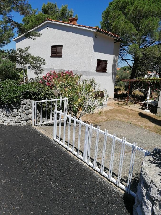 Guesthouse Butkovic Punat Eksteriør bilde